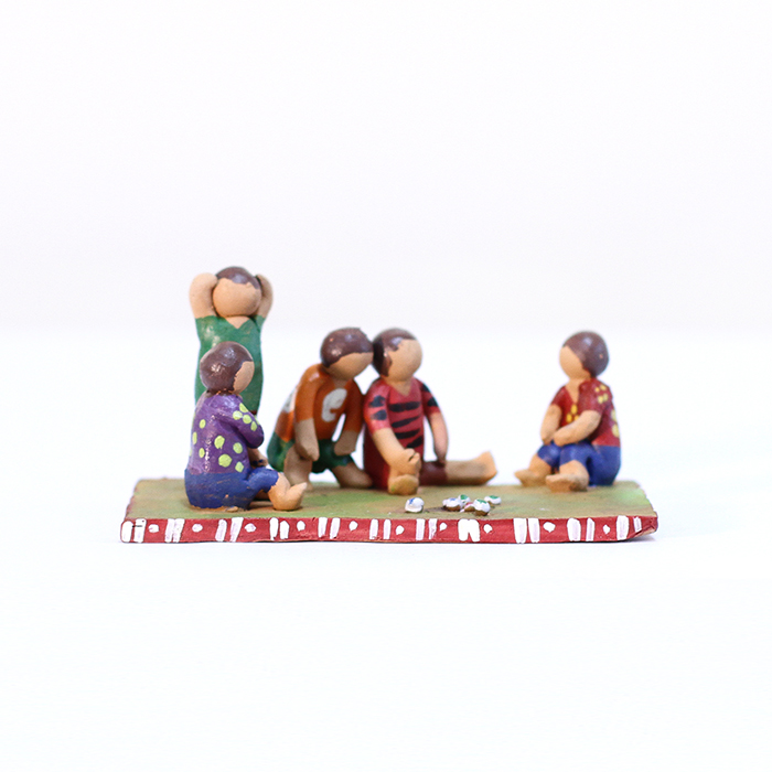 Jolen Clay Filipino Life, Filipino Game